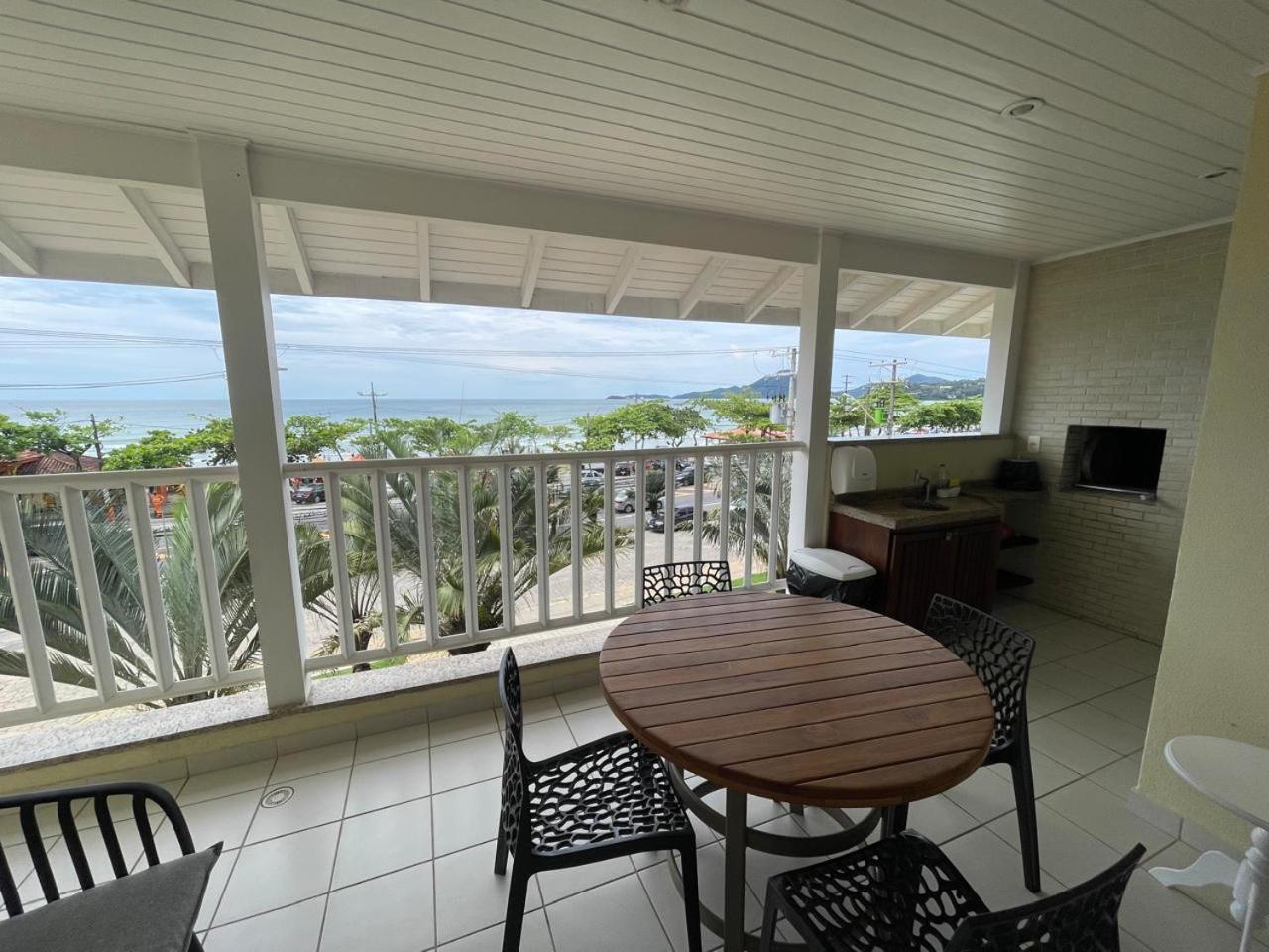 Apartamento Frente Mar Ubatuba Praia Grande Exterior photo